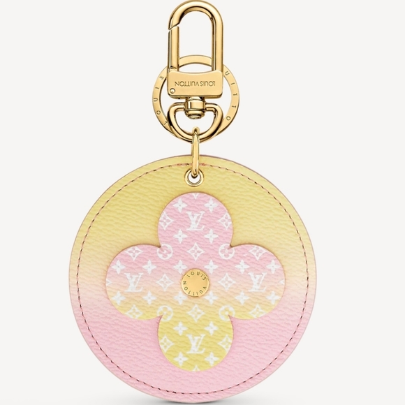 Louis Vuitton By The Pool Limited Edition Keyring/Bag Charm - Picture 14 of 14